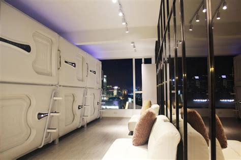pod hotels hong kong